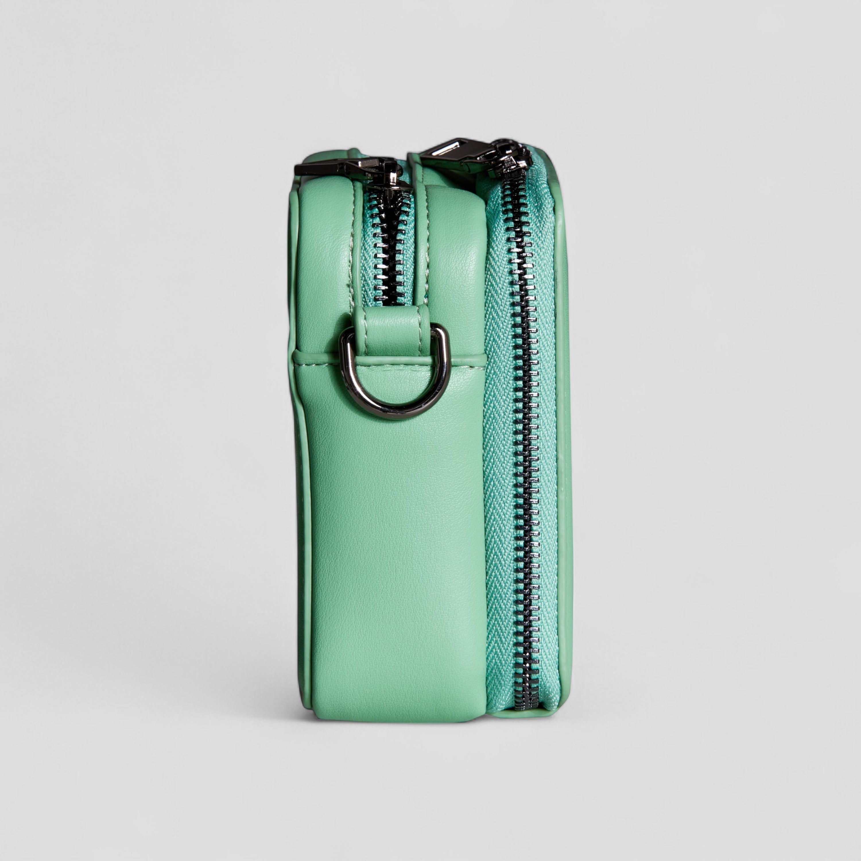 BOLZR Crossbody Bag [Verdé] gruen Detail