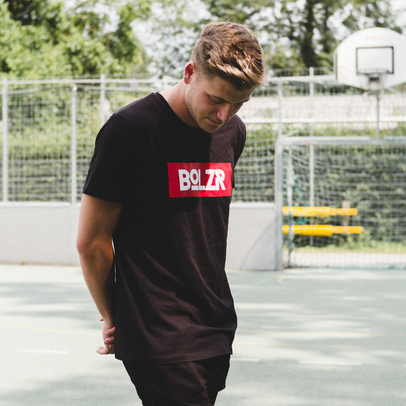 Bolzr T-Shirt | Schwarz & Rot