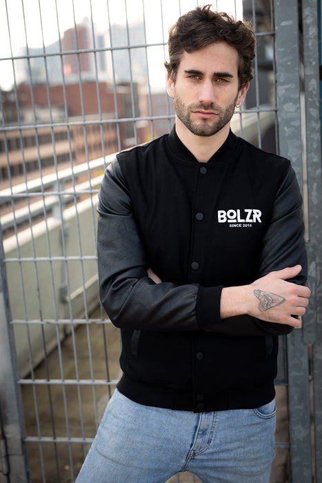 Bolzr Oldschool College Jacke | Schwarz & Weiß